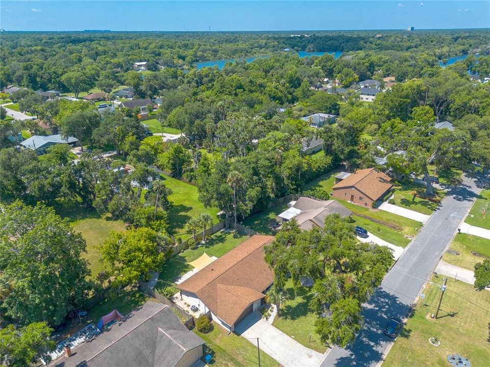 Active With Contract: $345,000 (3 beds, 2 baths, 1978 Square Feet)