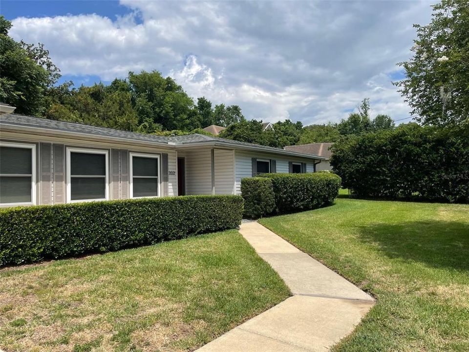 Active With Contract: $415,000 (3 beds, 2 baths, 2280 Square Feet)