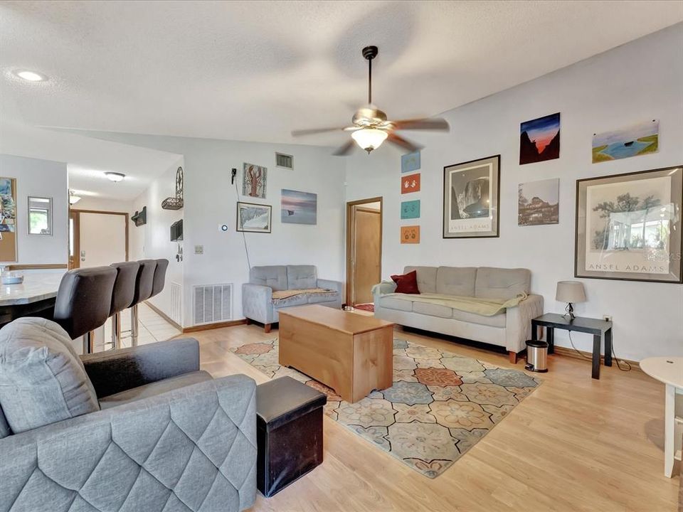 Active With Contract: $530,000 (4 beds, 2 baths, 1971 Square Feet)