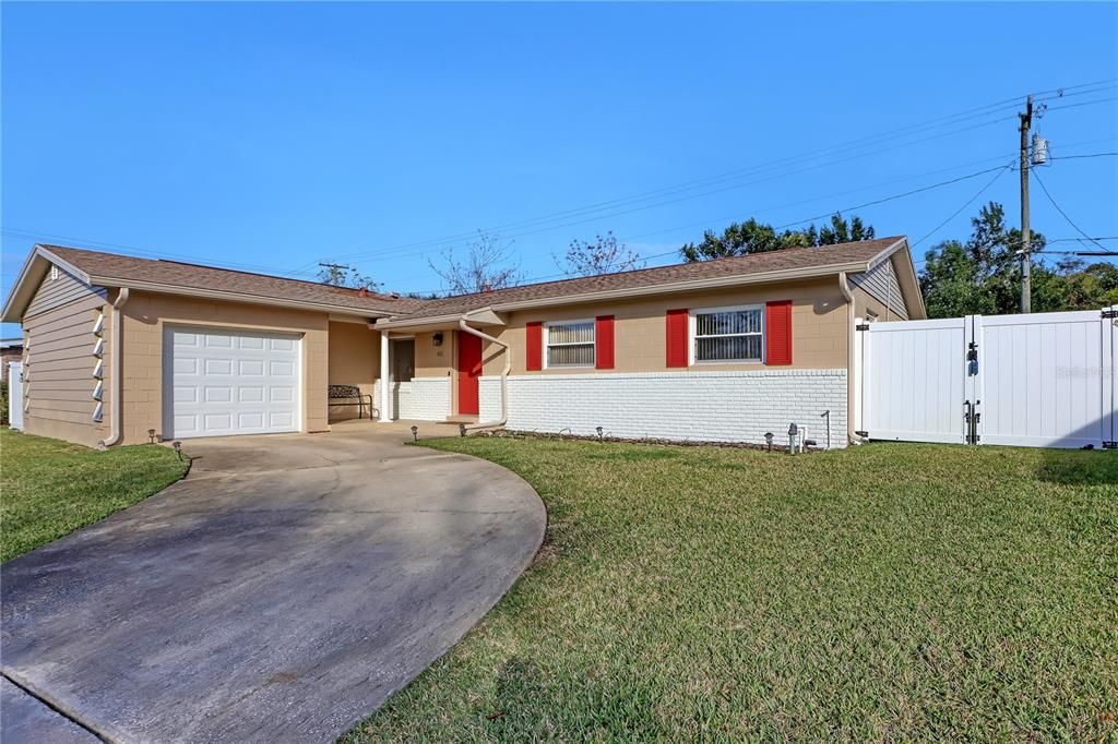 For Sale: $313,000 (3 beds, 2 baths, 1200 Square Feet)