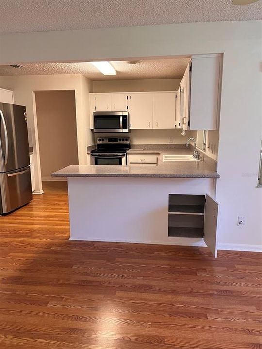 For Rent: $1,550 (2 beds, 2 baths, 1571 Square Feet)
