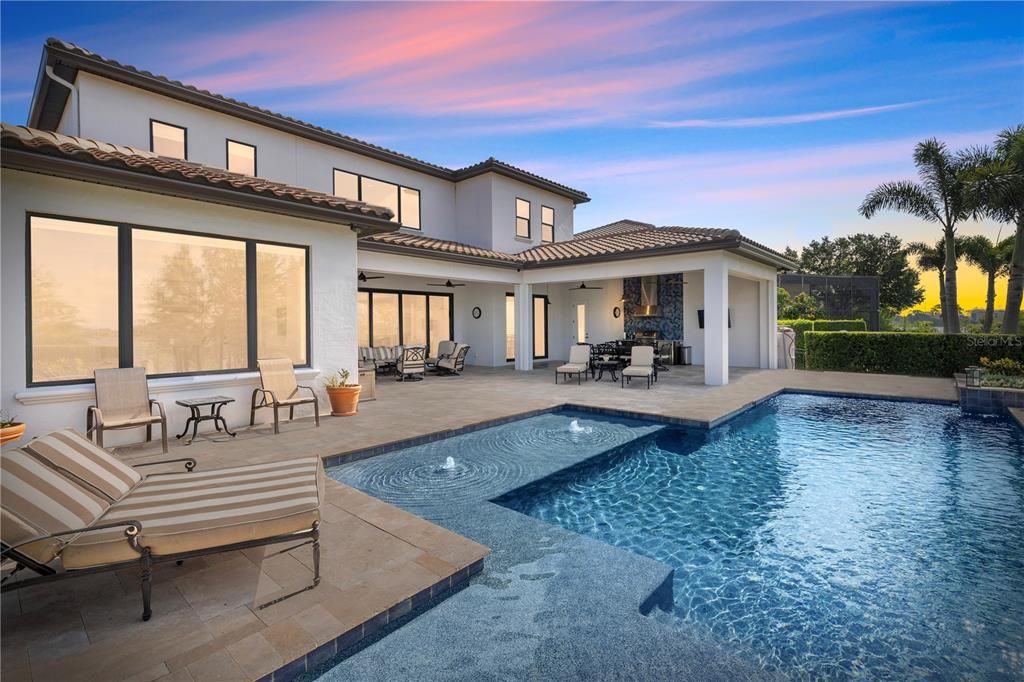 Recently Sold: $2,850,000 (5 beds, 5 baths, 4464 Square Feet)