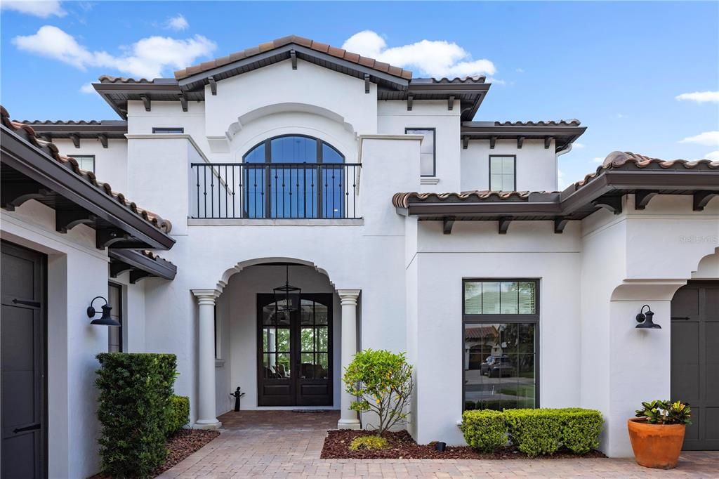 Recently Sold: $2,850,000 (5 beds, 5 baths, 4464 Square Feet)