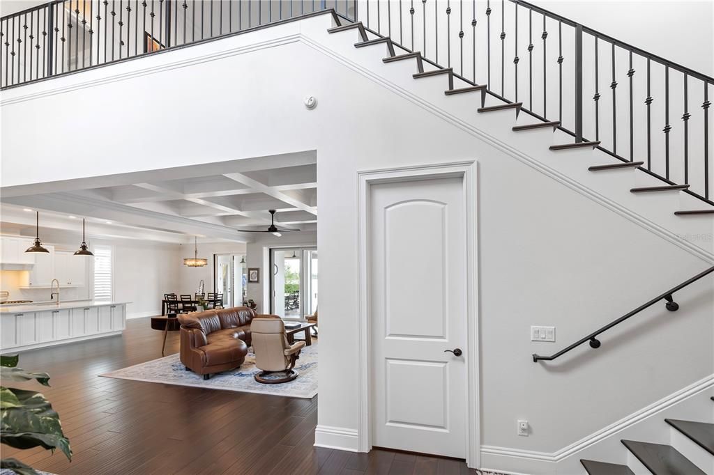 Recently Sold: $2,850,000 (5 beds, 5 baths, 4464 Square Feet)