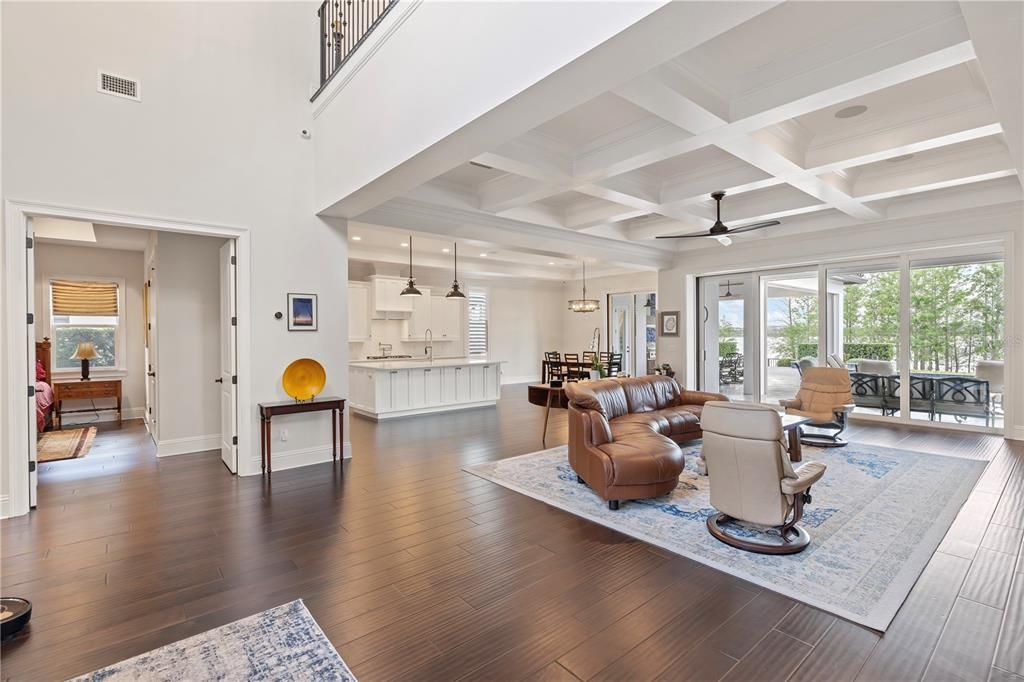 Recently Sold: $2,850,000 (5 beds, 5 baths, 4464 Square Feet)