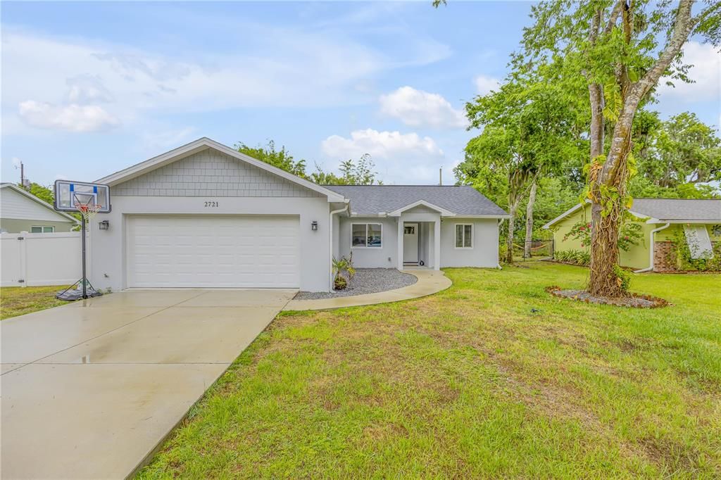 For Sale: $353,000 (3 beds, 2 baths, 1368 Square Feet)