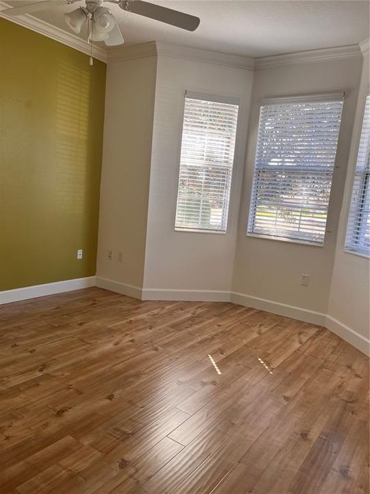 Recently Rented: $1,975 (3 beds, 2 baths, 2026 Square Feet)