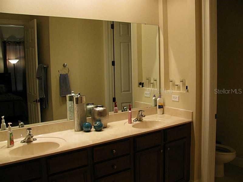 Master Bathroom with double vanity
