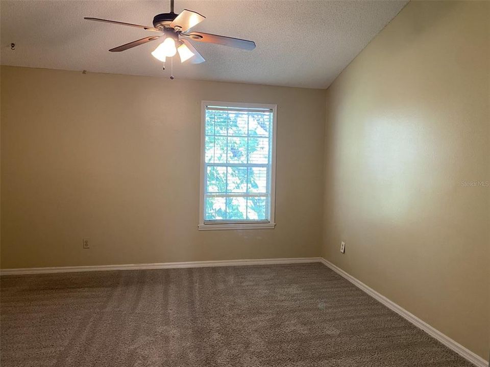 Active With Contract: $1,780 (2 beds, 2 baths, 1110 Square Feet)