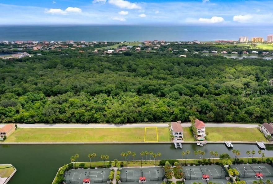 待售: $239,000 (0.11 acres)