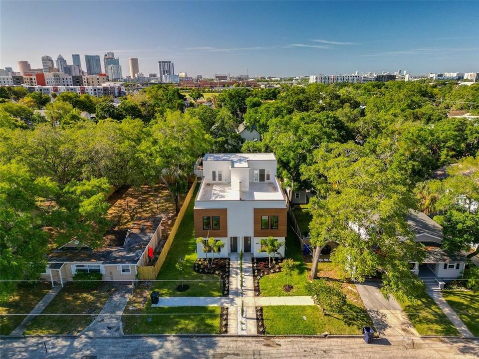 Recently Rented: $4,595 (4 beds, 2 baths, 2173 Square Feet)