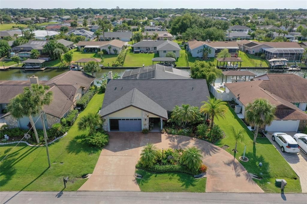 Active With Contract: $725,000 (3 beds, 2 baths, 2509 Square Feet)