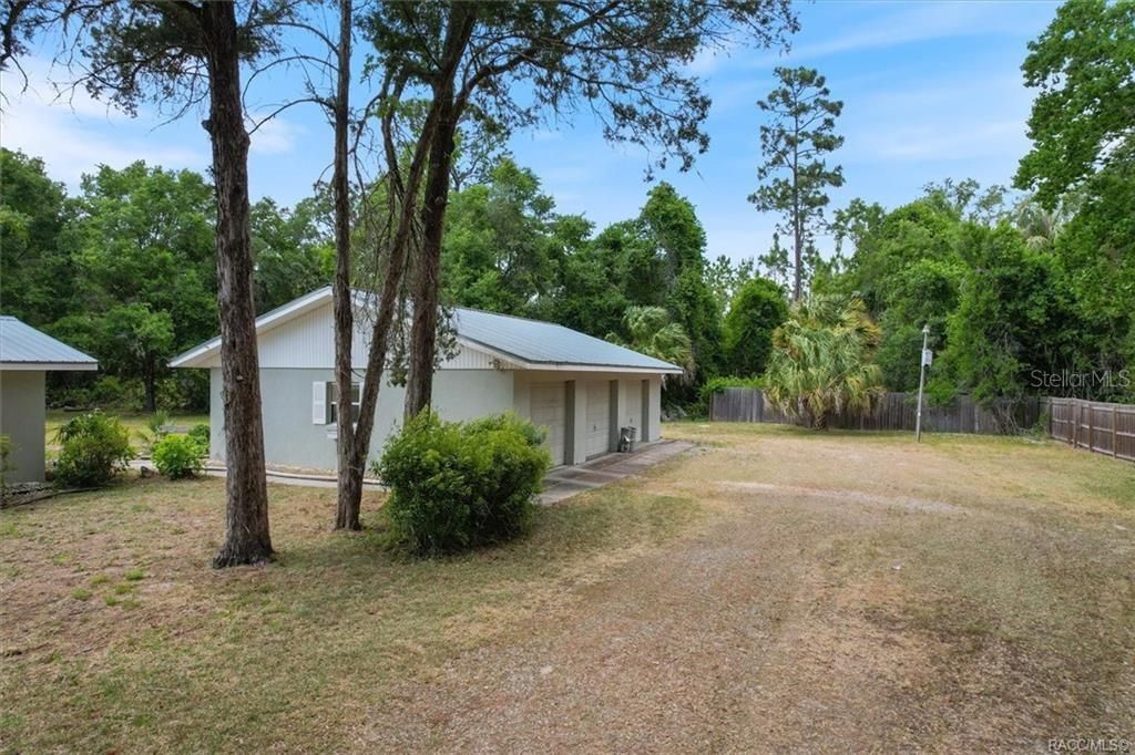 For Sale: $325,000 (3 beds, 2 baths, 1654 Square Feet)