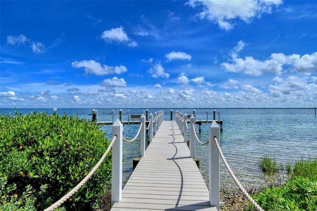 Tangerine Bay's private dock is available to residents for fishing and short-term day docking.