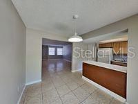 For Rent: $1,399 (2 beds, 1 baths, 992 Square Feet)