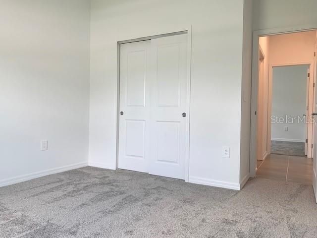 For Rent: $2,050 (4 beds, 2 baths, 1853 Square Feet)