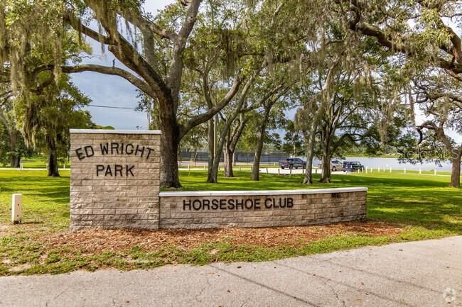 Walk to Ed Wright Park on Lake Belleview