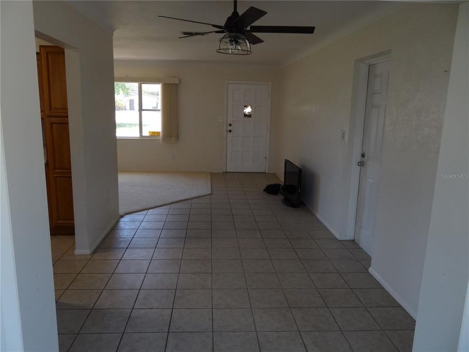 Recently Sold: $325,000 (2 beds, 2 baths, 960 Square Feet)