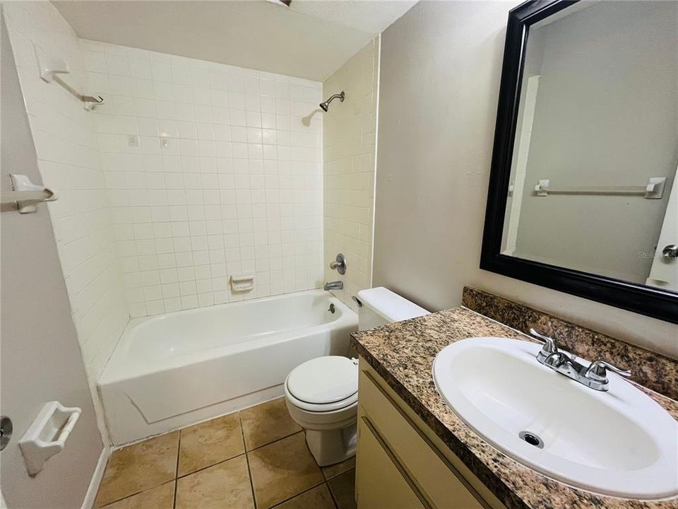 Недавно арендовано: $1,295 (2 спален, 2 ванн, 1020 Квадратных фут)