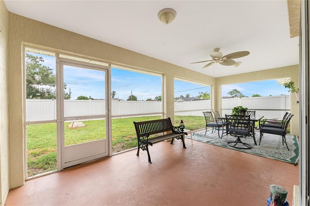 Large lanai has plenty of room for outdoor entertaining!