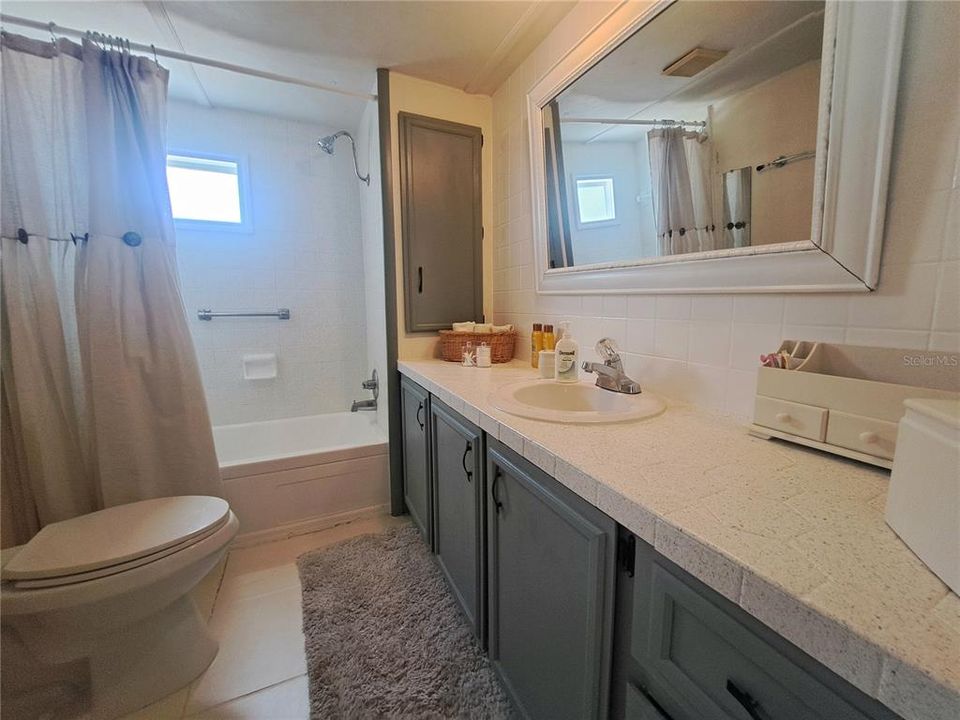 Недавно арендовано: $1,350 (1 спален, 1 ванн, 726 Квадратных фут)
