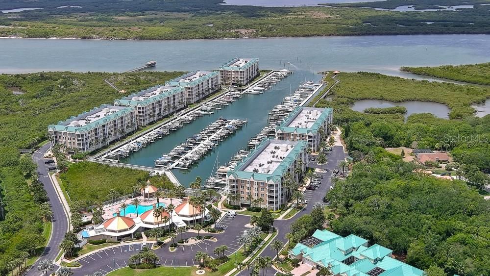 Spectacular intra coastal views and historical Ponce Inlet Lighthouse