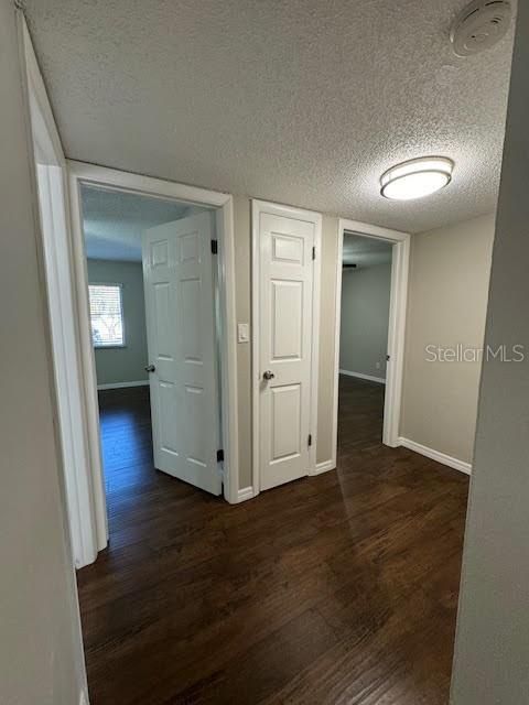 For Sale: $209,911 (2 beds, 1 baths, 1020 Square Feet)