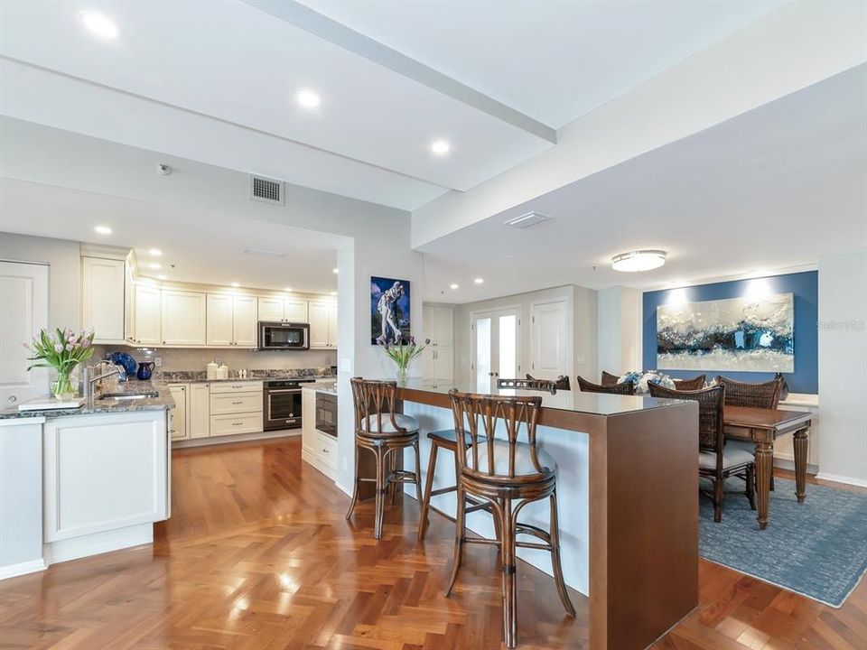 Active With Contract: $1,795,000 (2 beds, 2 baths, 1672 Square Feet)