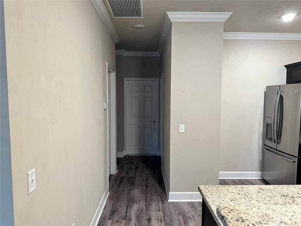 Active With Contract: $289,000 (2 beds, 2 baths, 1223 Square Feet)