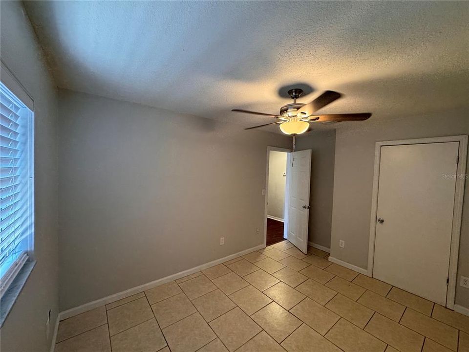 For Rent: $1,595 (2 beds, 1 baths, 900 Square Feet)