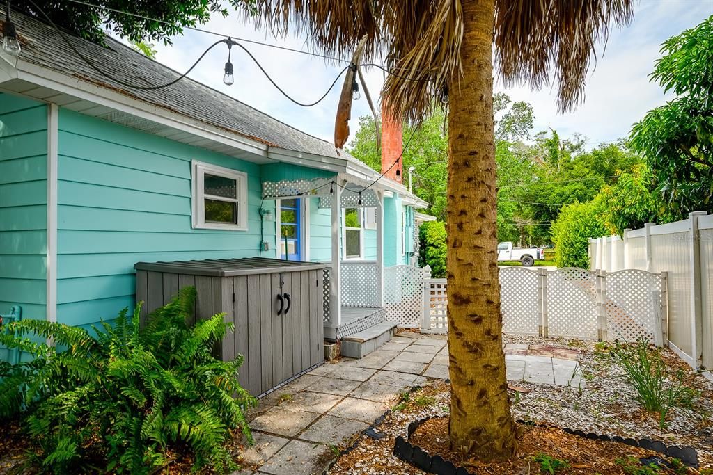 Washer/Dryer Shed