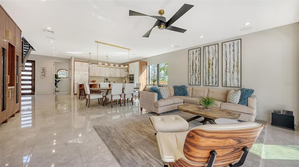 Recently Sold: $2,500,000 (2 beds, 2 baths, 2726 Square Feet)