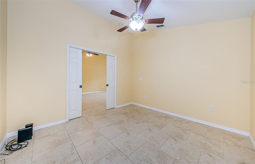 For Sale: $419,900 (3 beds, 2 baths, 1705 Square Feet)