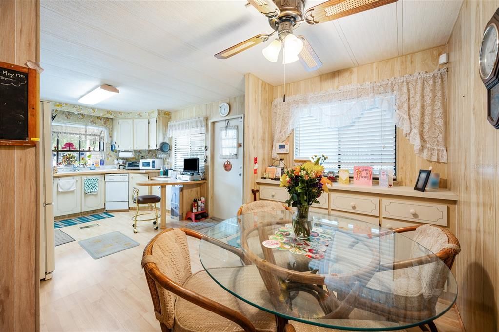 Kitchen/Dining Room Combo