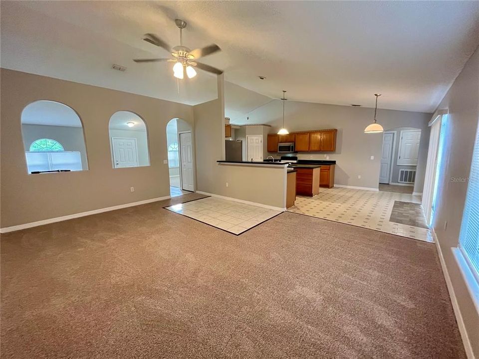 For Sale: $329,500 (3 beds, 2 baths, 2046 Square Feet)
