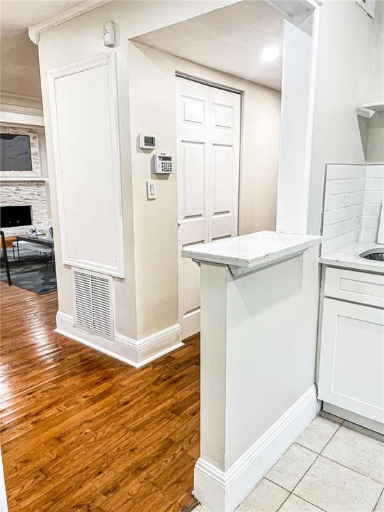Recently Rented: $2,650 (2 beds, 2 baths, 1111 Square Feet)