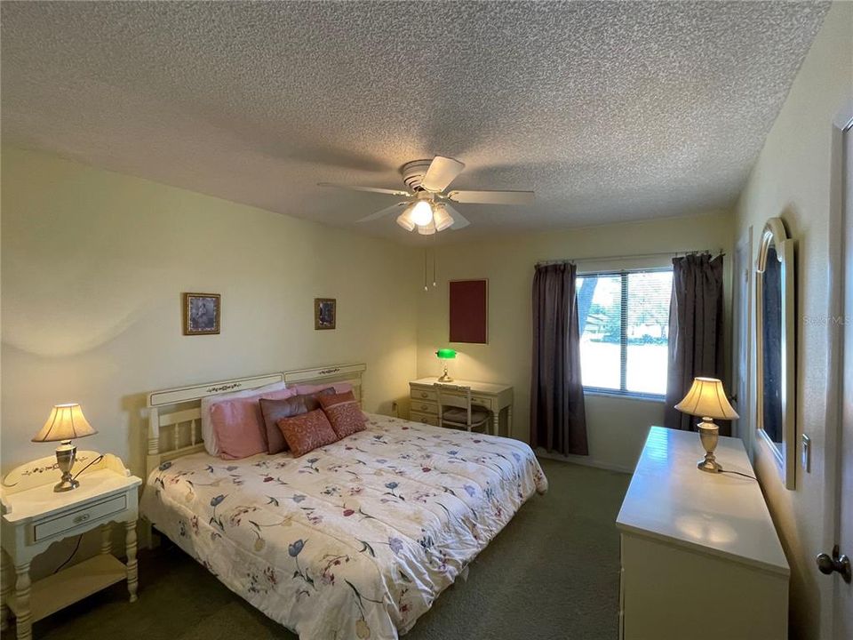 For Sale: $155,000 (2 beds, 2 baths, 1098 Square Feet)