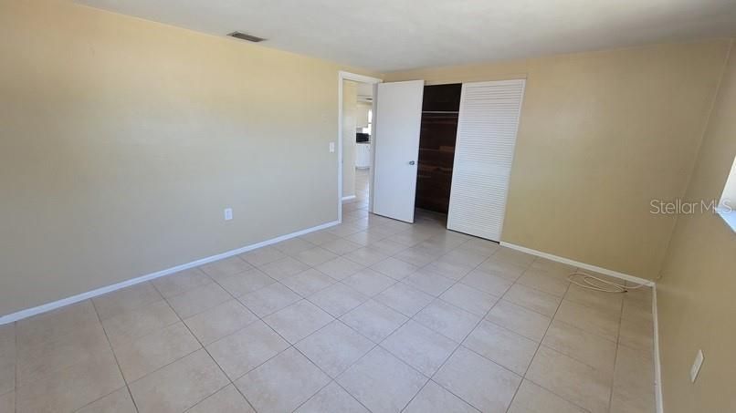 Recently Rented: $1,500 (2 beds, 1 baths, 936 Square Feet)