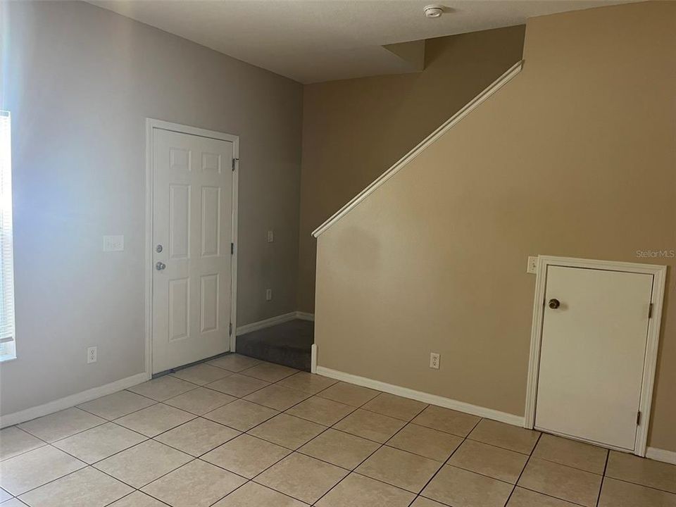 For Rent: $1,495 (2 beds, 1 baths, 1188 Square Feet)
