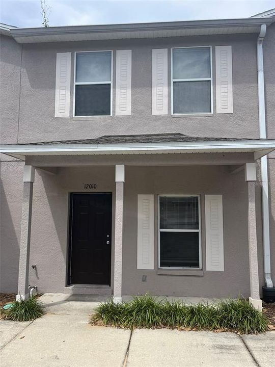 Recently Rented: $1,495 (2 beds, 1 baths, 1188 Square Feet)