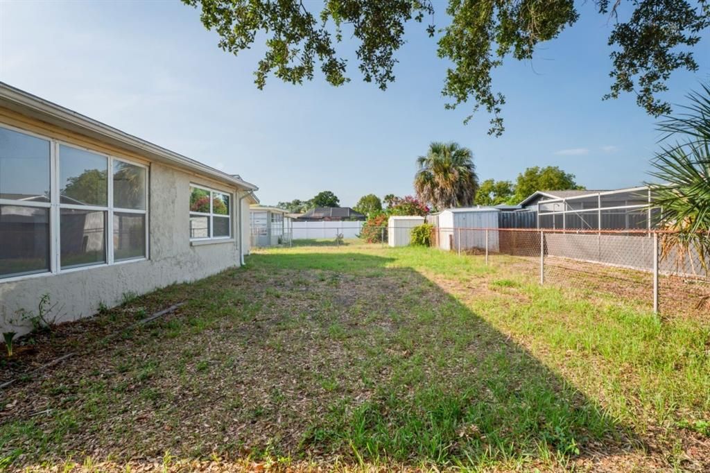 Active With Contract: $259,900 (3 beds, 1 baths, 1202 Square Feet)