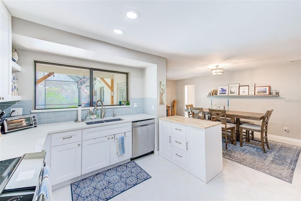 Active With Contract: $640,000 (4 beds, 2 baths, 1744 Square Feet)