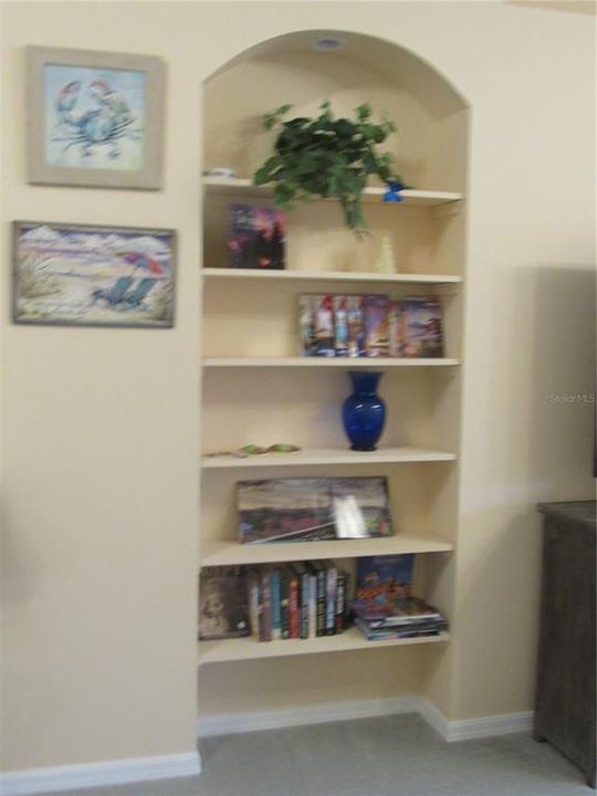 Built-in bookcase