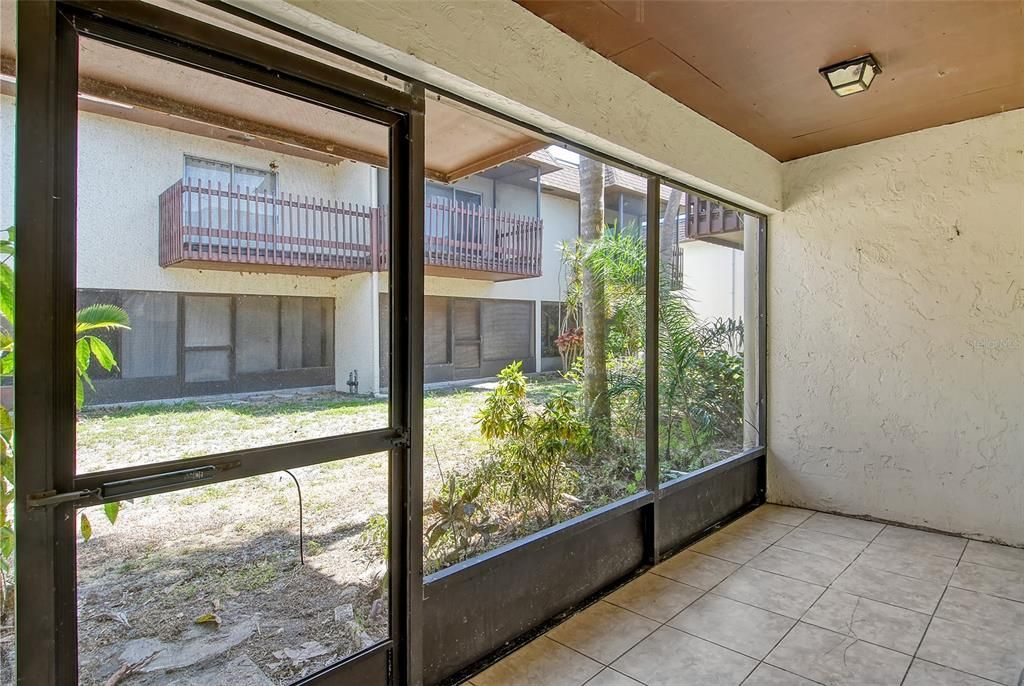 En Venta: $224,999 (2 camas, 2 baños, 1104 Pies cuadrados)