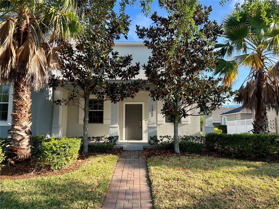 Recientemente alquilado: $2,600 (3 camas, 2 baños, 1748 Pies cuadrados)