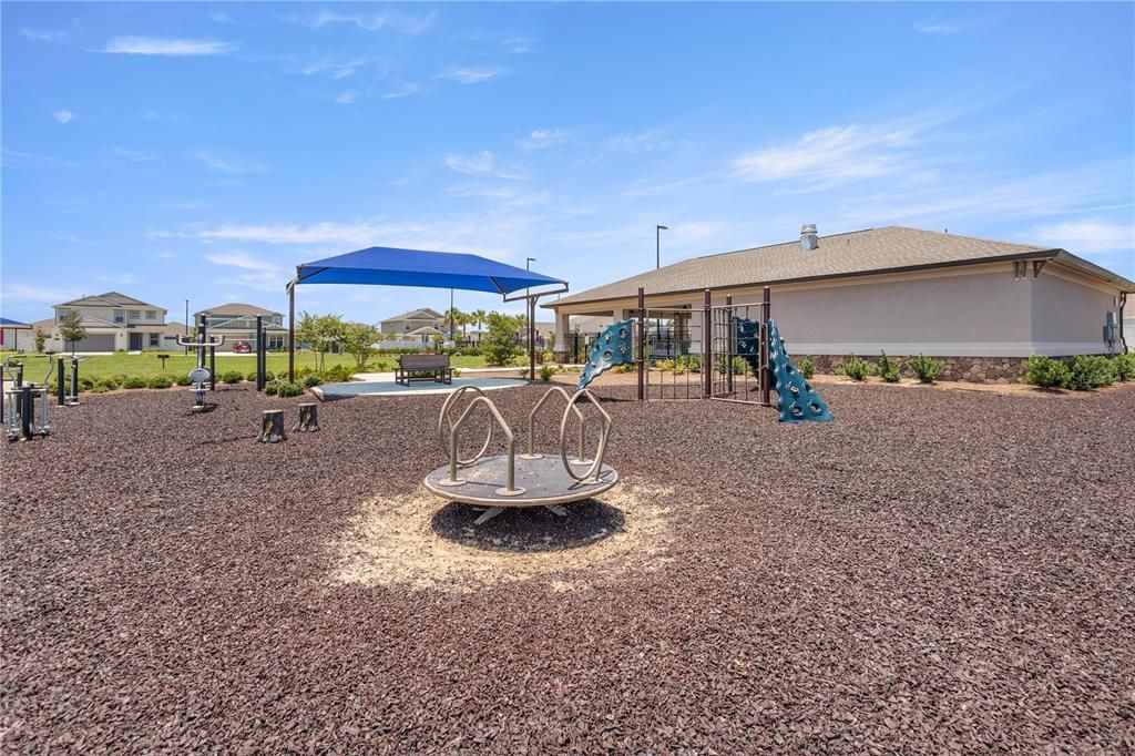 For Sale: $459,900 (4 beds, 2 baths, 2409 Square Feet)