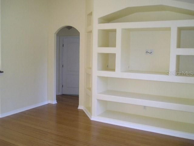 For Rent: $1,775 (3 beds, 2 baths, 1208 Square Feet)