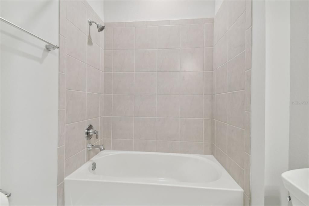 待售: $465,000 (2 贝兹, 2 浴室, 1655 平方英尺)
