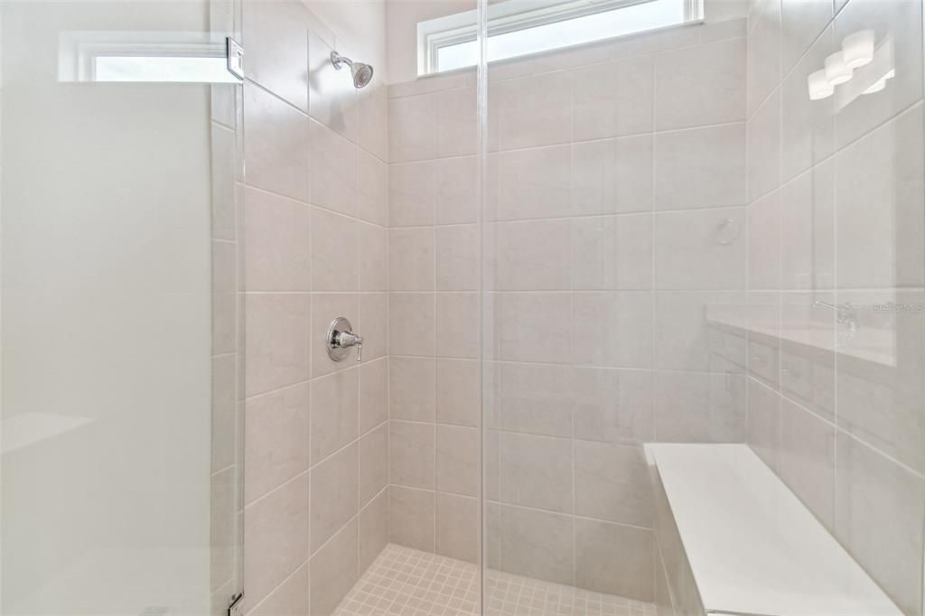 待售: $465,000 (2 贝兹, 2 浴室, 1655 平方英尺)