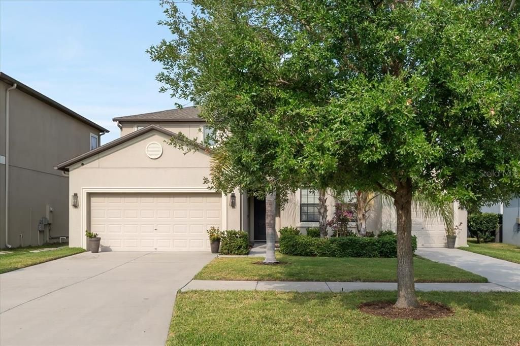 Active With Contract: $4,000 (6 beds, 4 baths, 3912 Square Feet)
